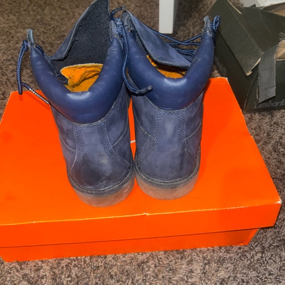 Medium blue timberlands - Picture 3 of 5
